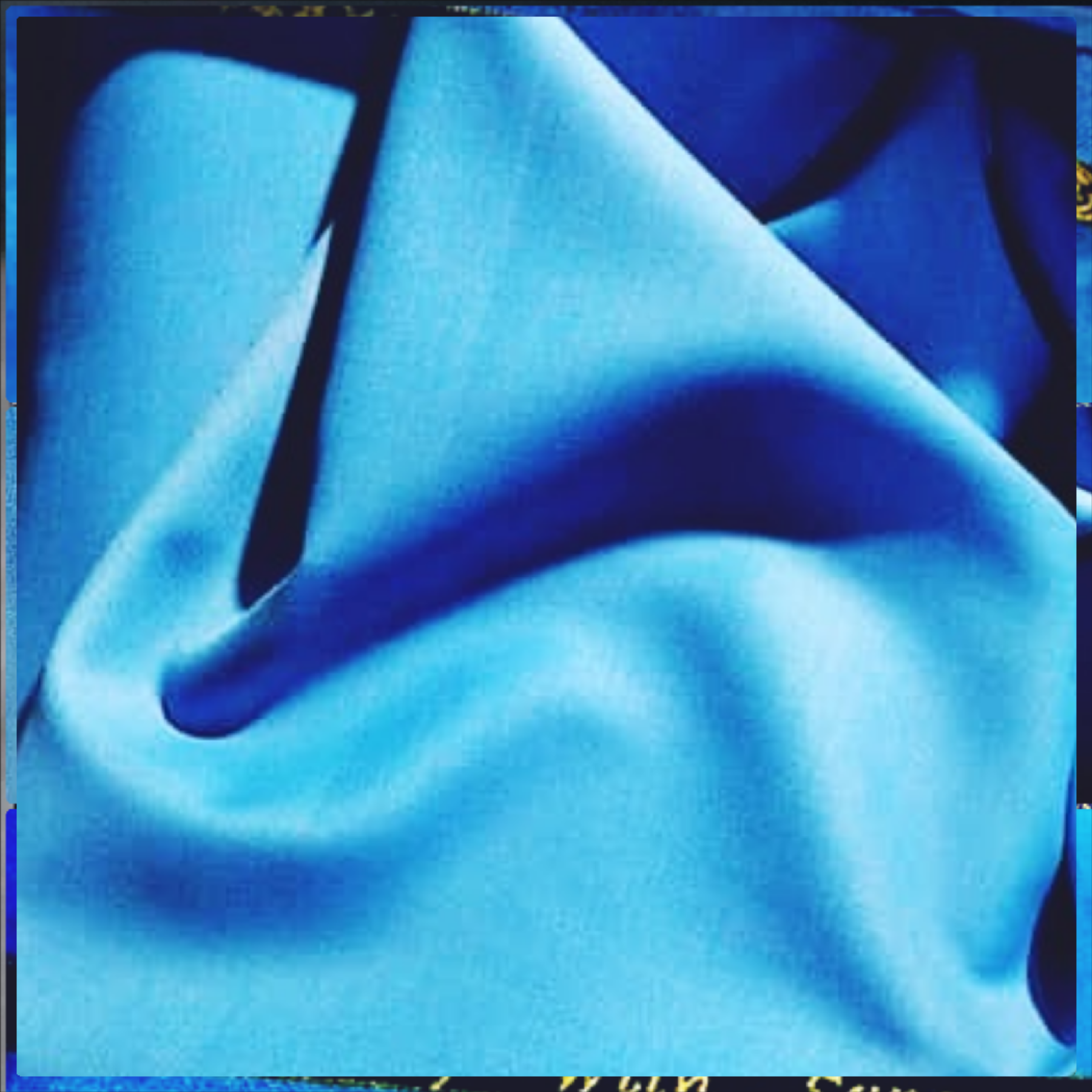 Sky Blue Extrafine Super Italian Wool Cashmere 180s Fabric